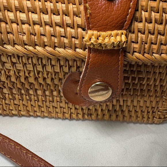 Handwoven Rattan Small Crossbody Bag/Purse Basket Lined Handmade Boho - Picture 10 of 15